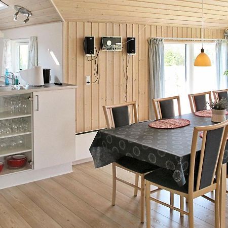 8 Person Holiday Home In V Ggerl Se Bøtø By 외부 사진