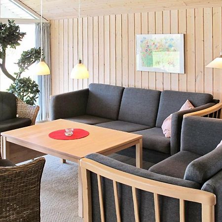 8 Person Holiday Home In V Ggerl Se Bøtø By 외부 사진